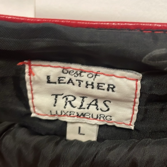 Vintage red leather studded skirt from Germany. Costume. 80s. Sexy. Drag queen - Picture 3 of 6